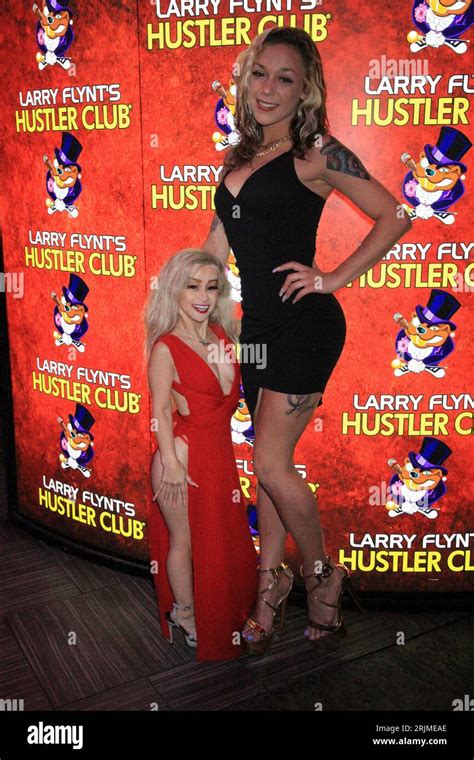 tinytexie pussy